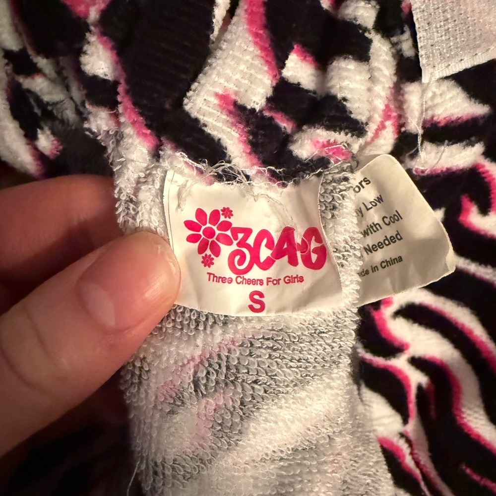 Girls Pink Zebra Robe - Picture 2 of 2